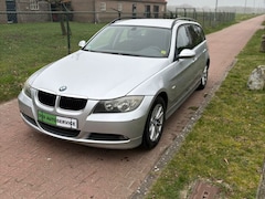 BMW 3-serie Touring - 318i Business Line