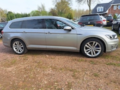 Volkswagen Passat Variant - 1.4 TSI GTE Phev 231 Pk Highline Exec. Pano, Alcantara, Camera