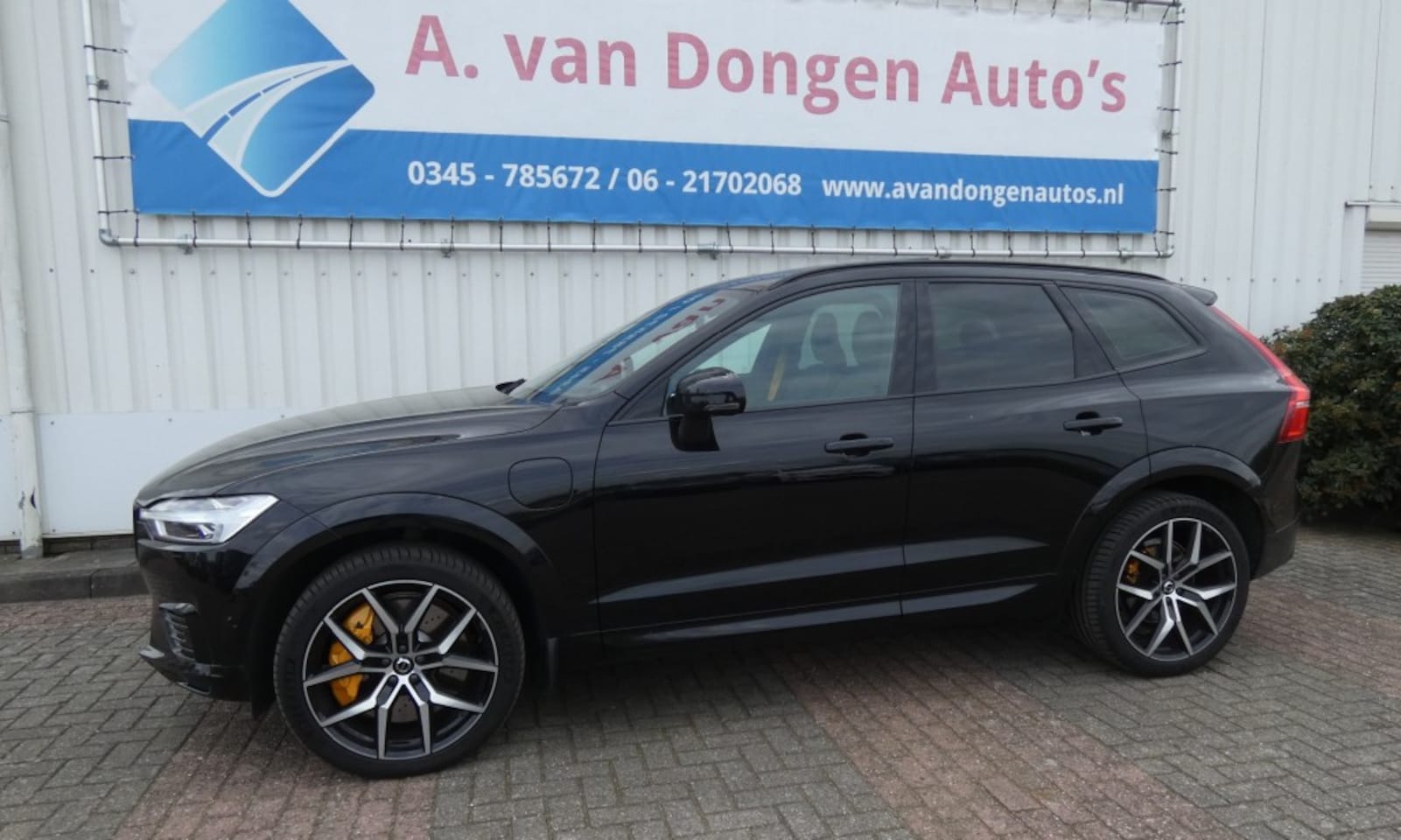 Volvo XC60 - 2.0 T8 TE AWD POLESTARSTAR ENGINEERED,360,Pano.Leer - AutoWereld.nl
