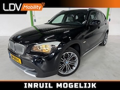 BMW X1 - XDRIVE28I EXECUTIVE / 6-cilinder / Camera / Afneembare trekhaak / 18 inch / Automaat / Boe