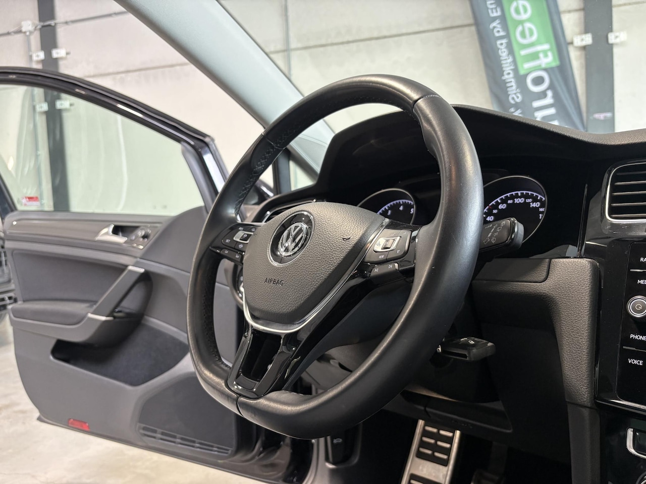 Volkswagen Golf Variant - 1.0 TSI IQ.DRIVE | ACC | LED | Navi | Lage kilometerstand
