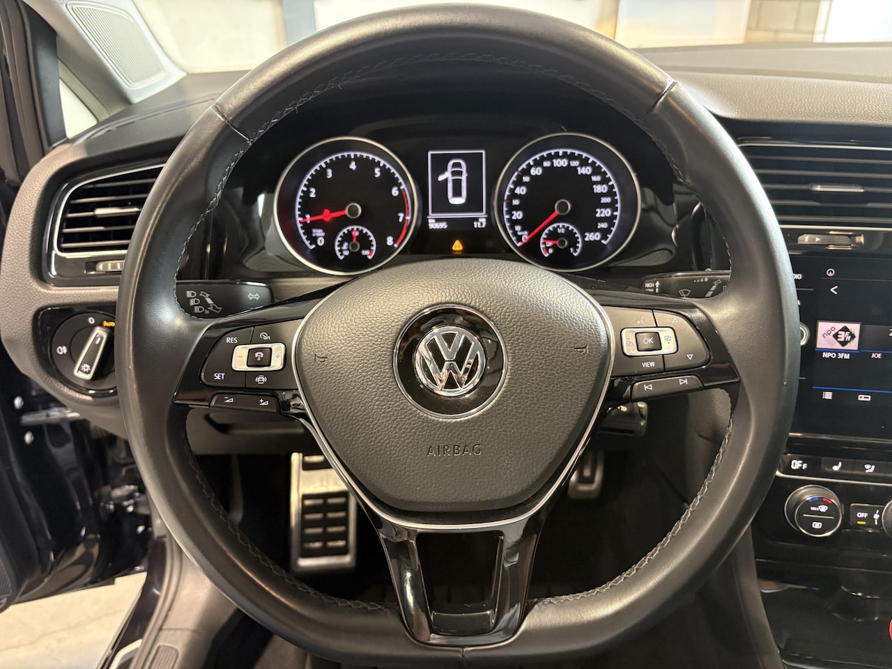Volkswagen Golf Variant - 1.0 TSI IQ.DRIVE | ACC | LED | Navi | Lage kilometerstand