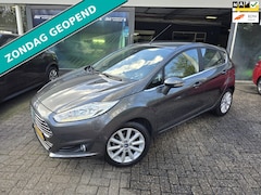 Ford Fiesta - 1.0 EcoBoost Titanium | 2E EIGENAAR | 12MND GARANTIE | NW DISTR | AIRCO | NAVI |