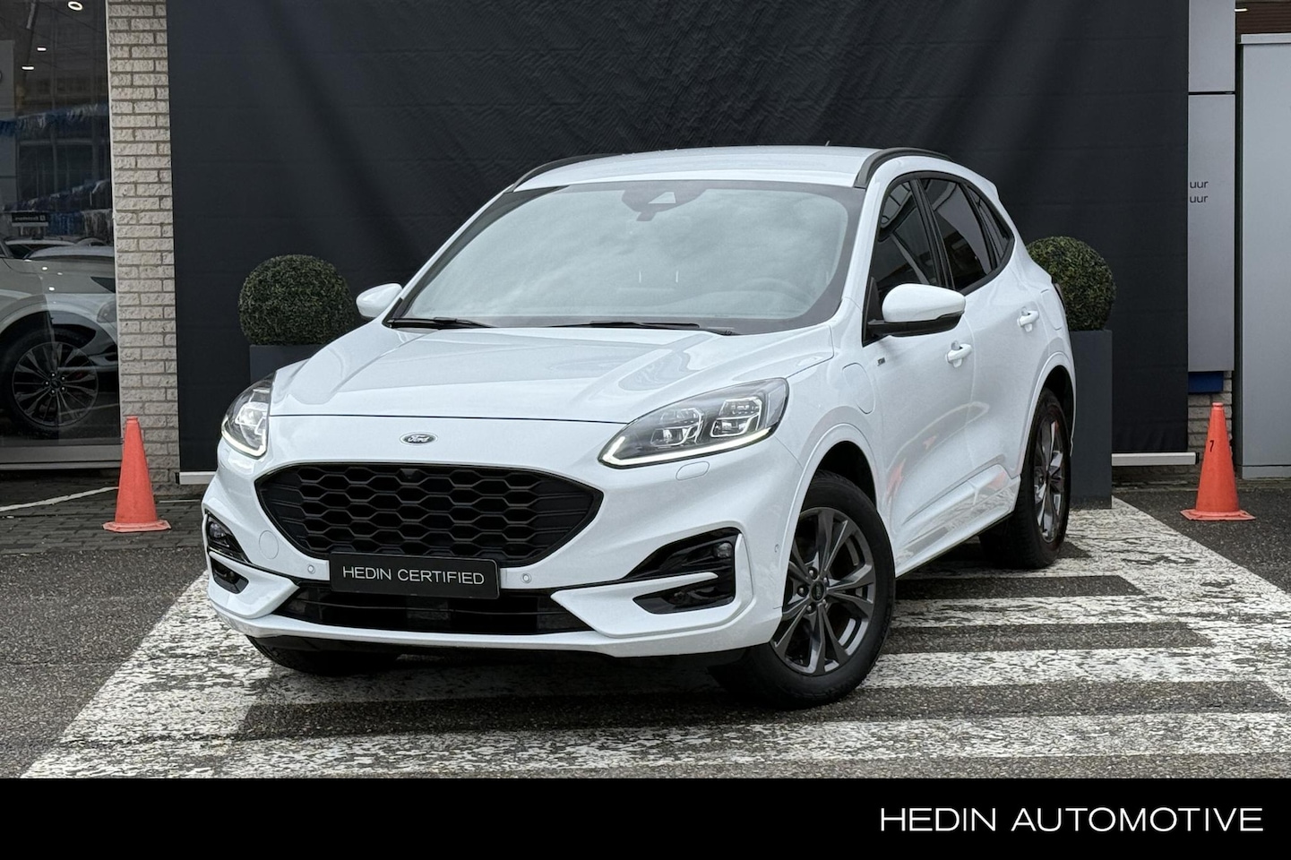 Ford Kuga - 2.5 PHEV ST-Line X | Winter Pack | Driver Assistance Pack - AutoWereld.nl