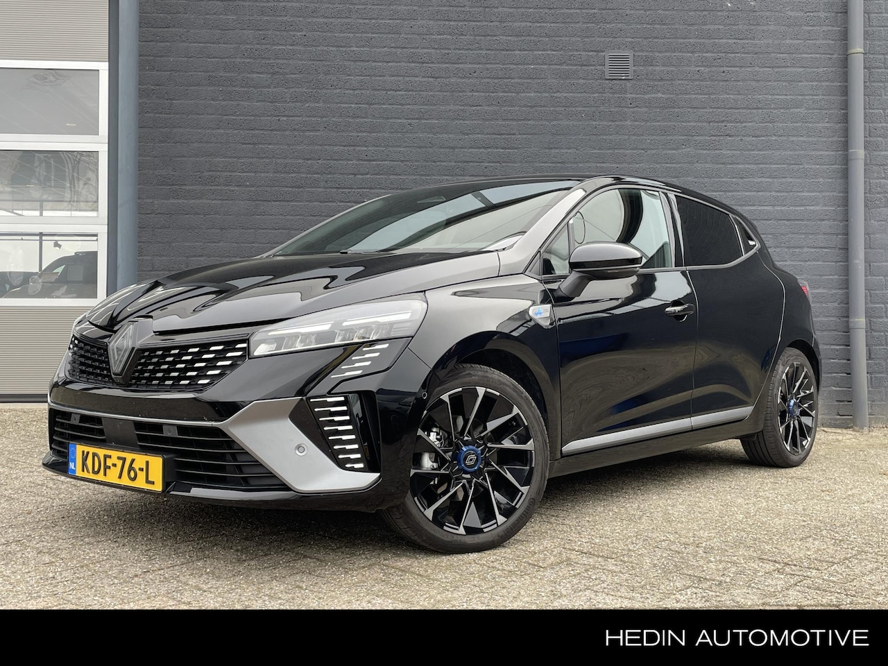 Renault Clio - 1.6 E-Tech Full Hybrid 145 esprit Alpine | 360 Graden Camera | Sportstoelen | Adapt Cruise - AutoWereld.nl