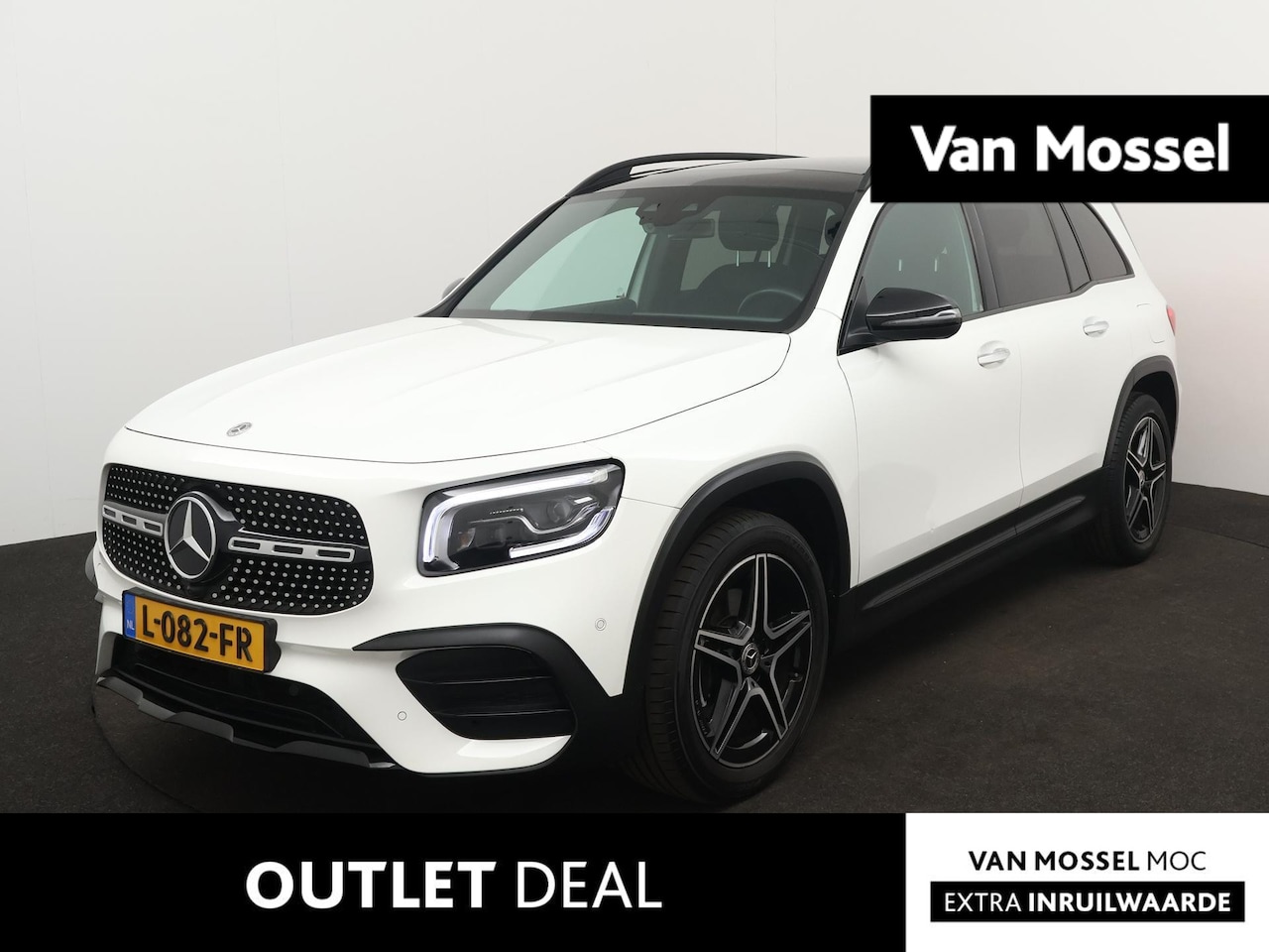 Mercedes-Benz GLB - 180 Business Solution AMG | PANORAMADAK | WIDESCREEN COCKPIT | ELEKTRISCHE ACHTERKLEP | AC - AutoWereld.nl