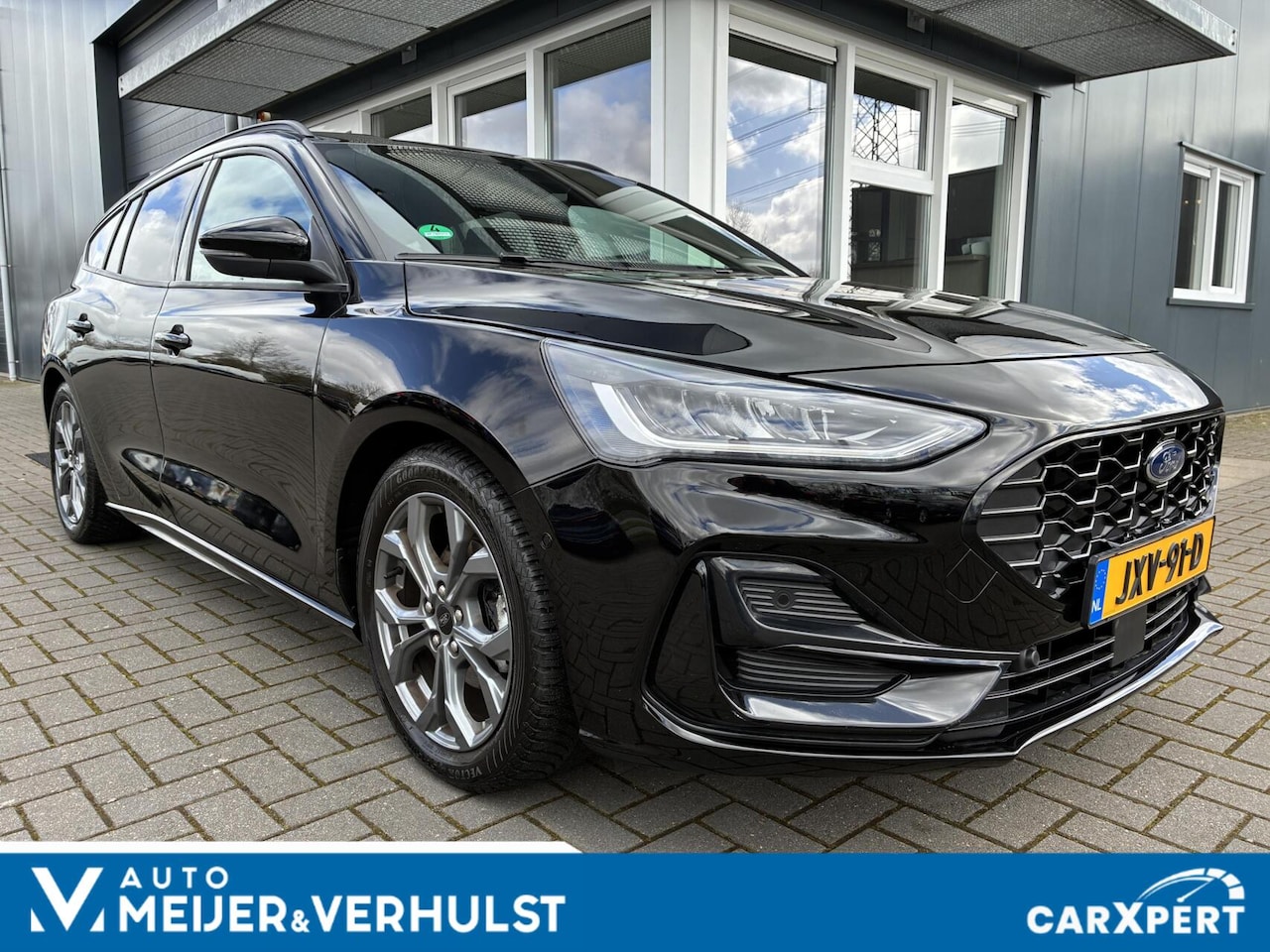 Ford Focus Wagon - 1.0 EcoBoost 125 PK Hybrid ST Line | CARPLAY | NAVI | 32000 KM!!! - AutoWereld.nl