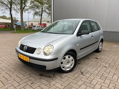 Volkswagen Polo - 1.4-16V Automaat 145.492KM