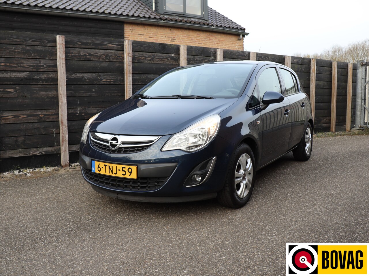 Opel Corsa - 1.2-16V Berlin NL-auto, cruise, airco - AutoWereld.nl