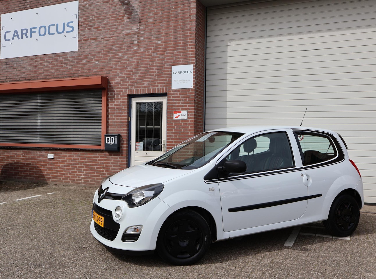Renault Twingo - 1.2 16V Parisienne 1e eigenaar NAP Airco APK - AutoWereld.nl