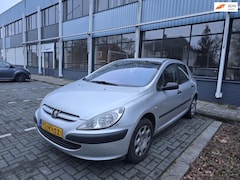 Peugeot 307 - 1.4 XR Inruilkoopje