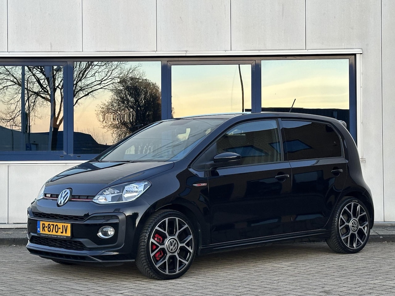 Volkswagen Up! - 1.0 TSI GTI l PDC l Clima l Stoelverwarming l - AutoWereld.nl