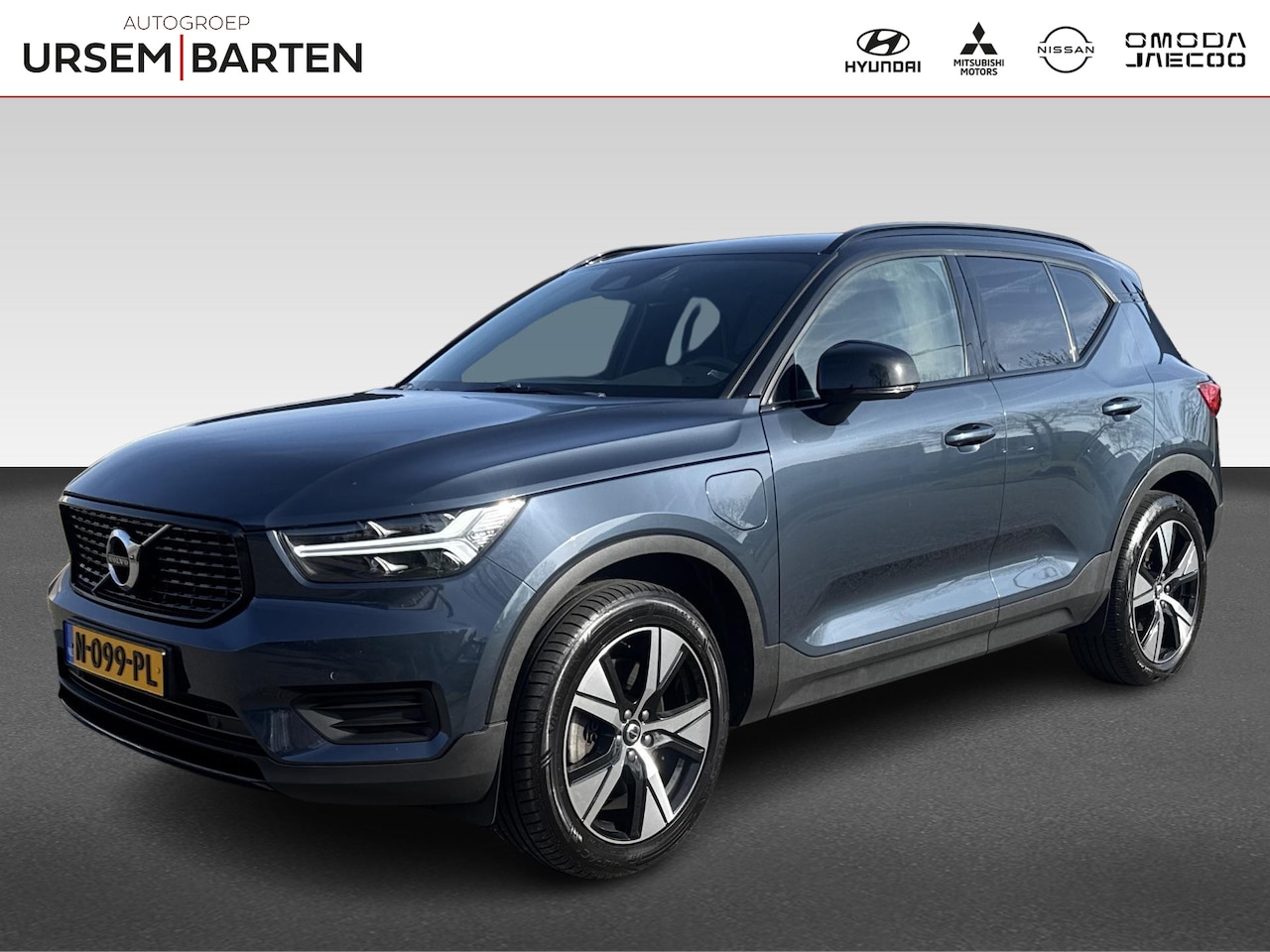 Volvo XC40 - 1.5 T4 Recharge R-Design 1.5 T4 Recharge R-Design - AutoWereld.nl