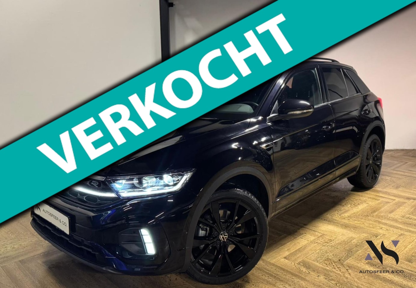 Volkswagen T-Roc - 1.5 TSI R-Line Edition PANO KEYLESS CAM - AutoWereld.nl