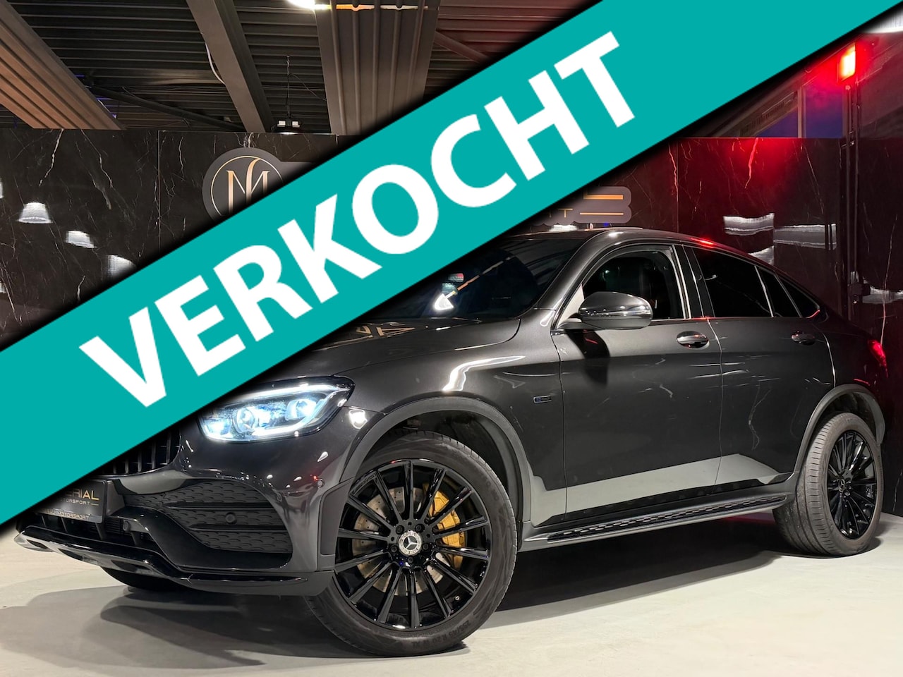 Mercedes-Benz GLC-klasse Coupé - 300e 4MATIC AMG Night pakket|Dak|Sfeer|Cam - AutoWereld.nl