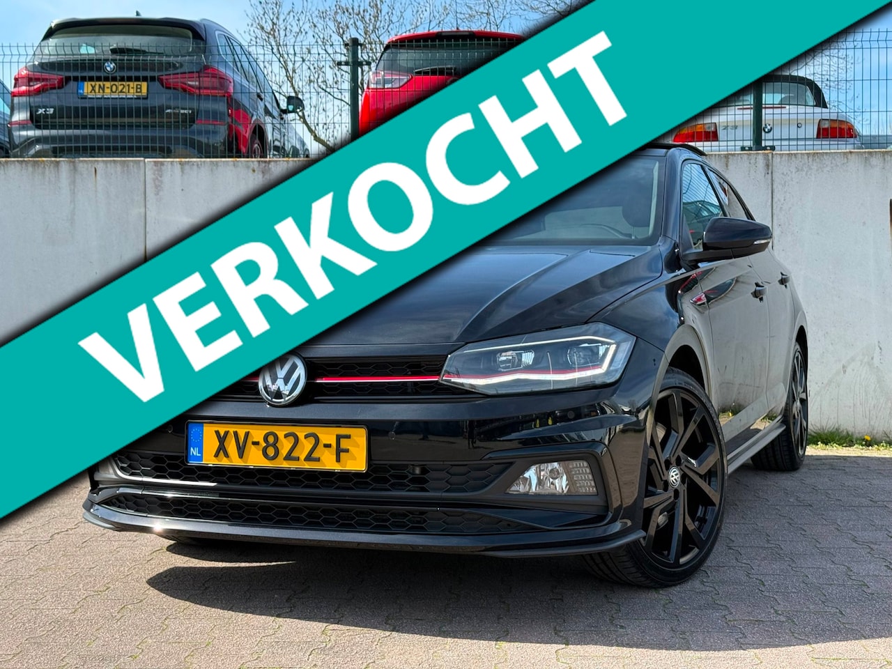 Volkswagen Polo - 2.0 TSI GTI/AUTOMAAT/PANO/CARPLAY/LED/VIRTUAL DASH/200 PK/ - AutoWereld.nl