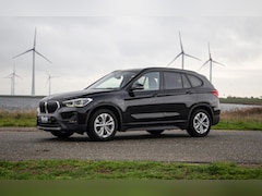BMW X1 - xDrive25e Executive CAMERA / CARPLAY / HEAD UP DISPLAY / LEDER / LED / CRUISE CONTROLE / S