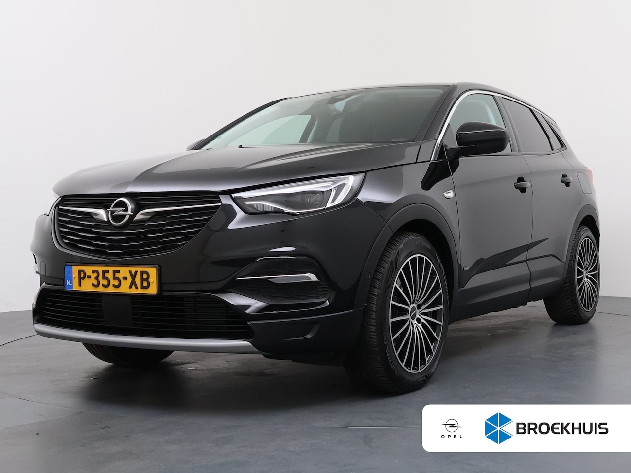 Opel Grandland X - 1.6 Turbo Hybrid4 Innovation / Trekhaak / Navigatie / Camera / Parkeersensoren / Keyless / - AutoWereld.nl