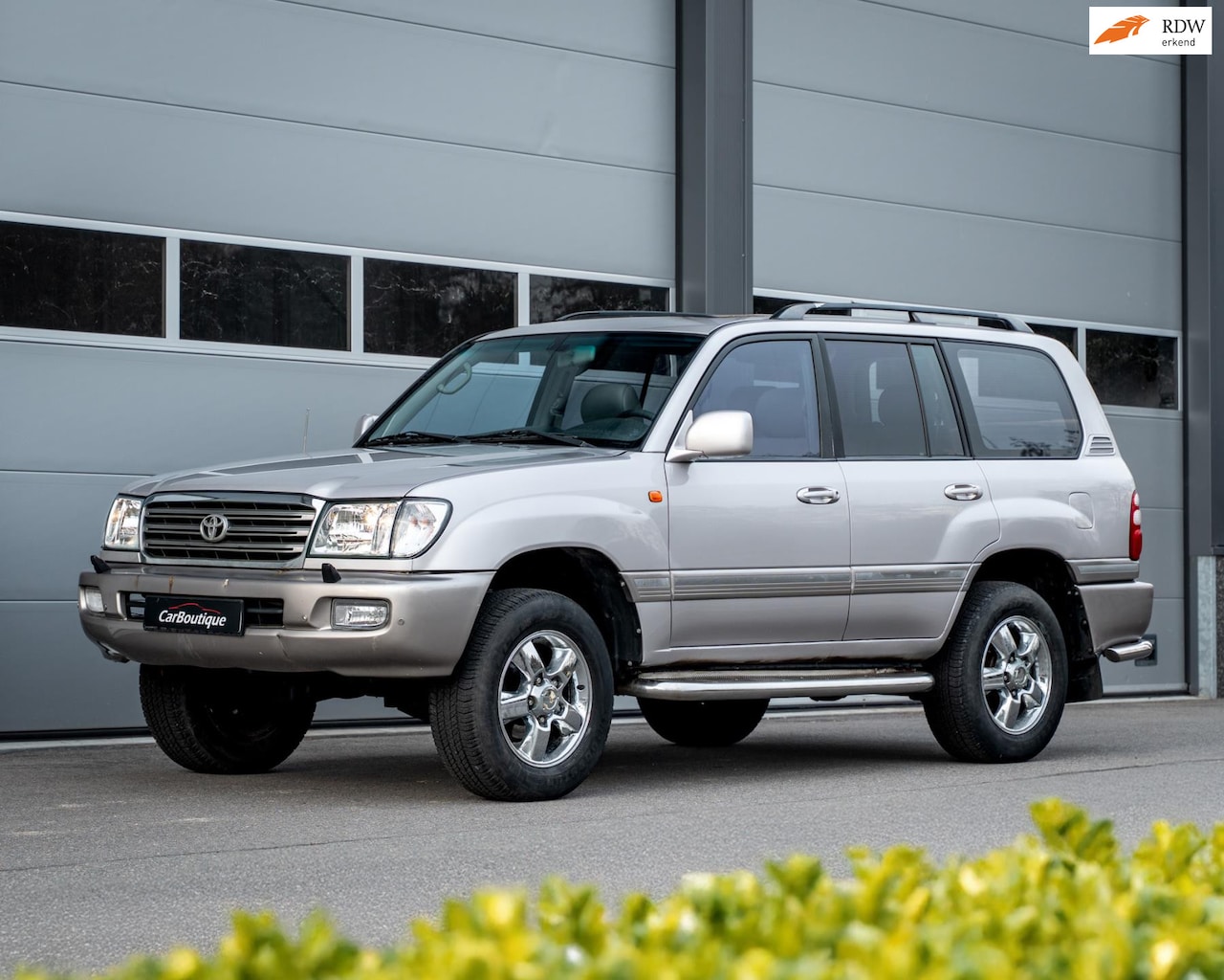 Toyota Land Cruiser 100 - 4.7i V8 Executive I VAT I First Owner I LPG I - AutoWereld.nl