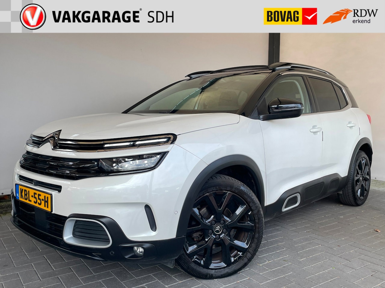 Citroën C5 Aircross - 1.2 PureTech C-Series|Panoramadak|Lederen bekleding|Elek. Kofferbak - AutoWereld.nl