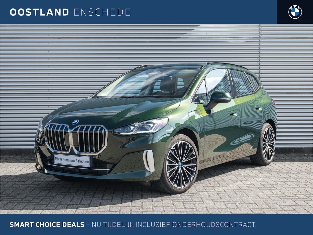 BMW 2-serie Active Tourer - 225e xDrive Luxury Line Automaat / Trekhaak / Sportstoelen / Adaptieve LED / Comfort Acces - AutoWereld.nl
