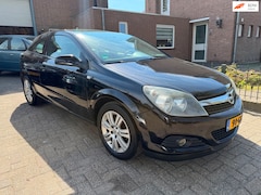 Opel Astra GTC - 1.8 Cosmo