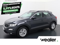 Volkswagen T-Roc - 1.5 TSI Style | 150 PK | Automaat | Trekhaak | Adaptive cruise control |