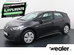 Volkswagen ID.3 - Pure 45 kWh | 150 PK | SoH 89%| Adaptive cruise control | Climate control | Navigatiesyste