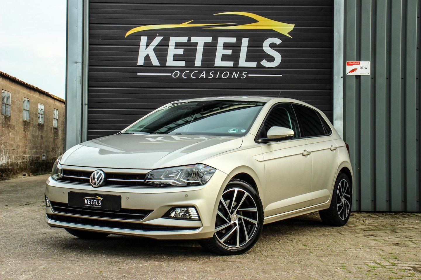 Volkswagen Polo - 1.0 TSI Highline ACC/DSG/Sfeerverlichting - AutoWereld.nl