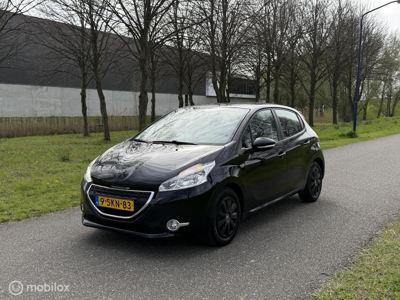 Peugeot 208 - 1.0 VTi Blue Lease*NEW DISTRIBUTIE*CARPLAY*NAVI - AutoWereld.nl