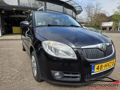 Skoda Fabia Combi - 1.4-16V Ambition