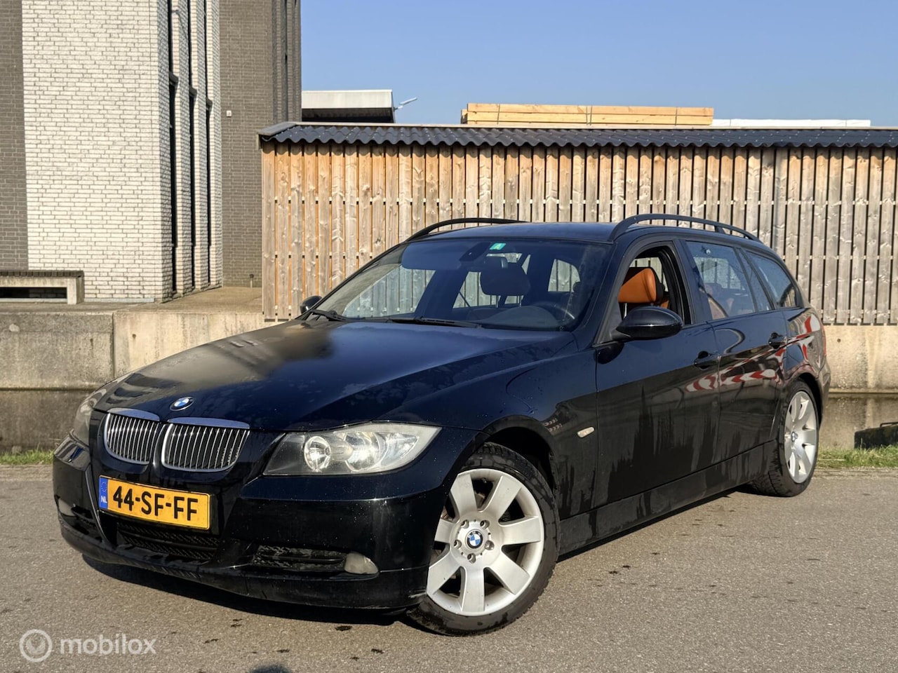 BMW 3-serie Touring - 320i nieuwe motor Executive inruilkoopje - AutoWereld.nl