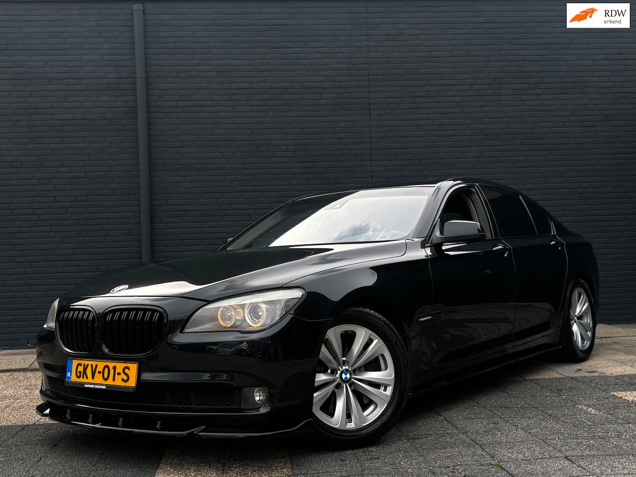 BMW 7-serie - 750i | M - Pakket | Schuifdak | Uniek Nette Auto - AutoWereld.nl