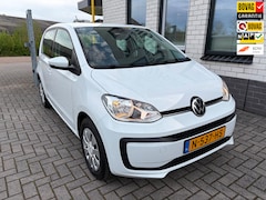 Volkswagen Up! - 1.0 / Airco / Telefoon / Navigatie / Centrale vergrendeling