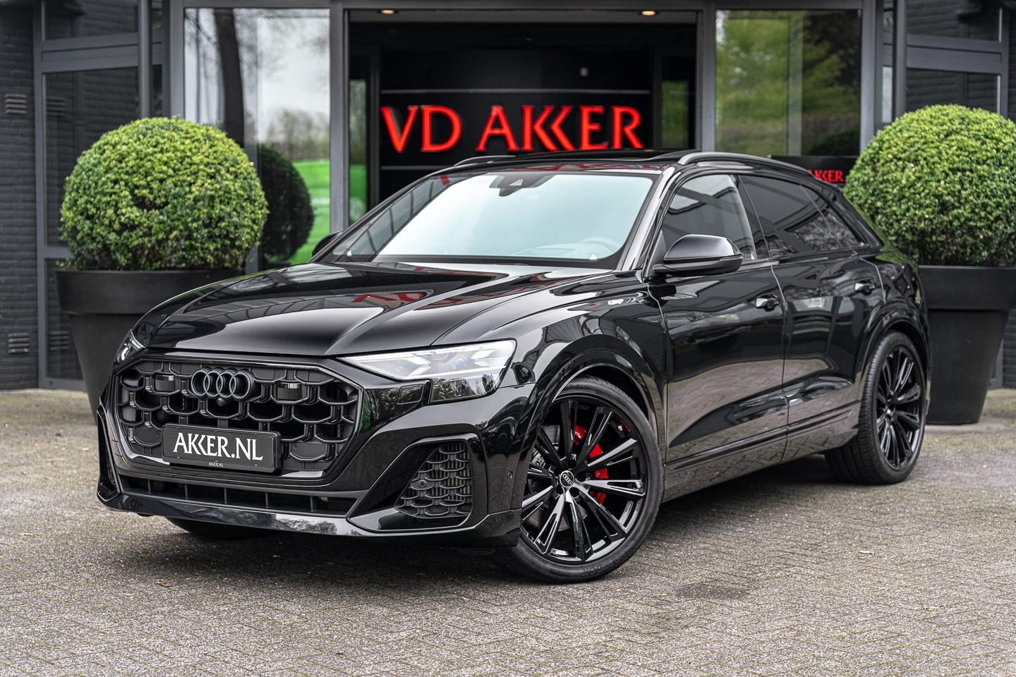 Audi SQ8 - 4.0-V8 TFSI Np.258k | Massage | Alc. Hemel | Onderstelpakket | 360° Camera | 23 Inch - AutoWereld.nl