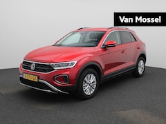 Volkswagen T-Roc - 1.5 TSI Life 150 PK| Origineel Nederlands | 1e Eigenaar | Dealeronderhouden | Trekhaak | N