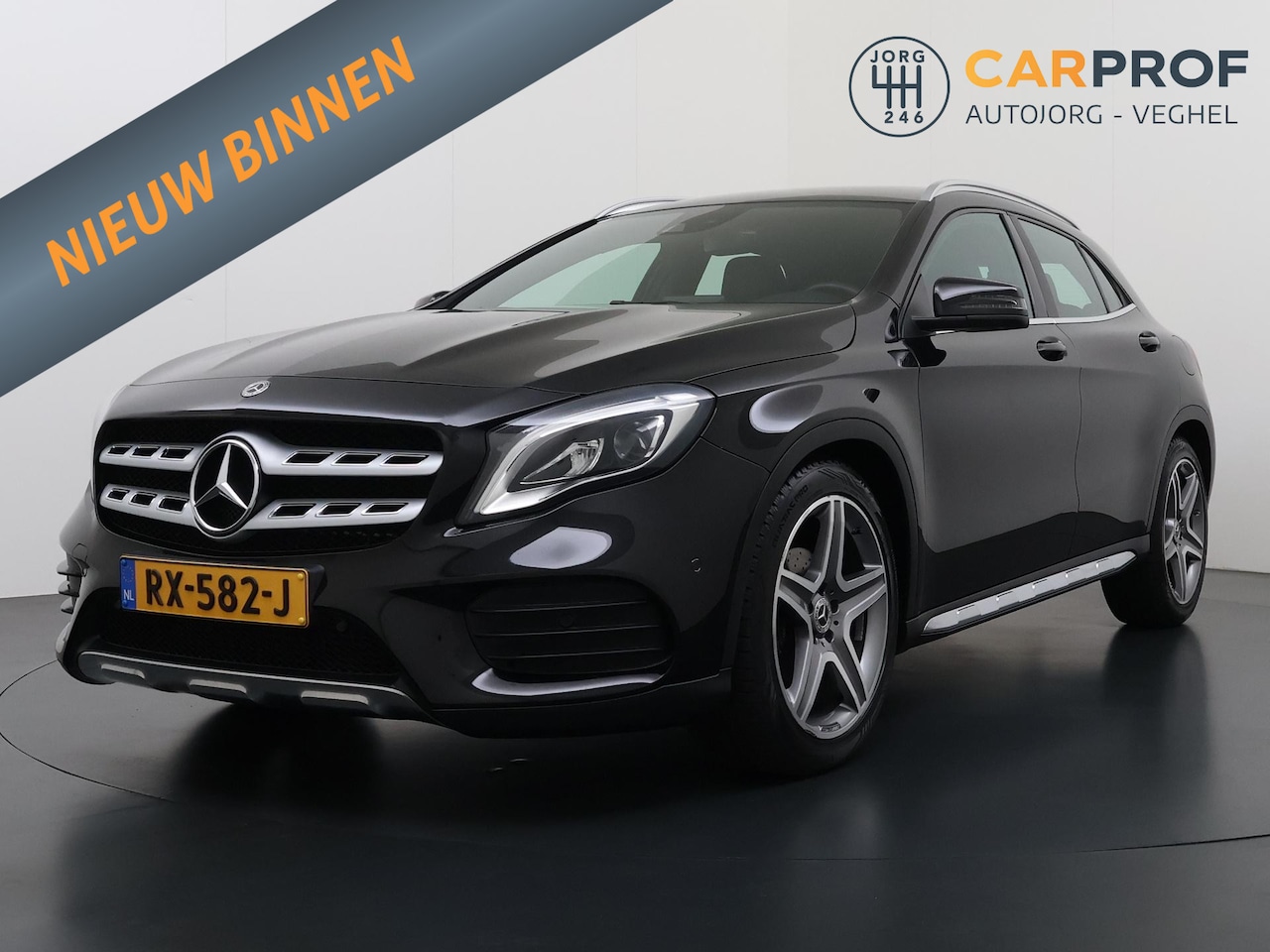 Mercedes-Benz GLA-Klasse - 180 Business Solution AMG Trekhaak |  Camera | Cruise | - AutoWereld.nl