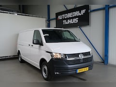 Volkswagen Transporter - 2.0 TDI L2H1 150PK 28 Automaat - N.A.P. Airco, Cruise, Navi, PDC