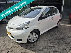 Toyota Aygo - 1.0-12V Access | 1E EIGENAAR | 12MND GARANTIE | AIRCO | NW APK |