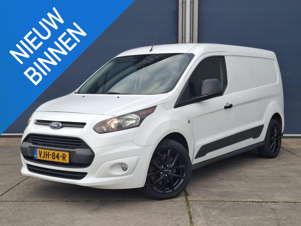 Ford Transit Connect - 1.5 TDCI L2 Trend HP AIRCO / TREKHAAK / EURO 6 / 3 ZITS - AutoWereld.nl