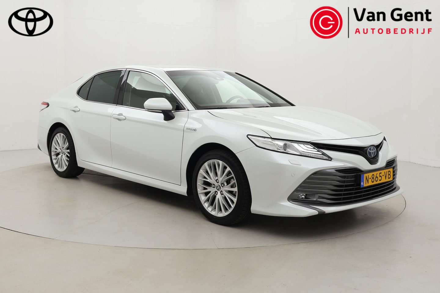 Toyota Camry - 2.5 Hybrid Executive | Leder | Head-up display | JBL | Navigatie | Stoelverwarming | Dodeh - AutoWereld.nl