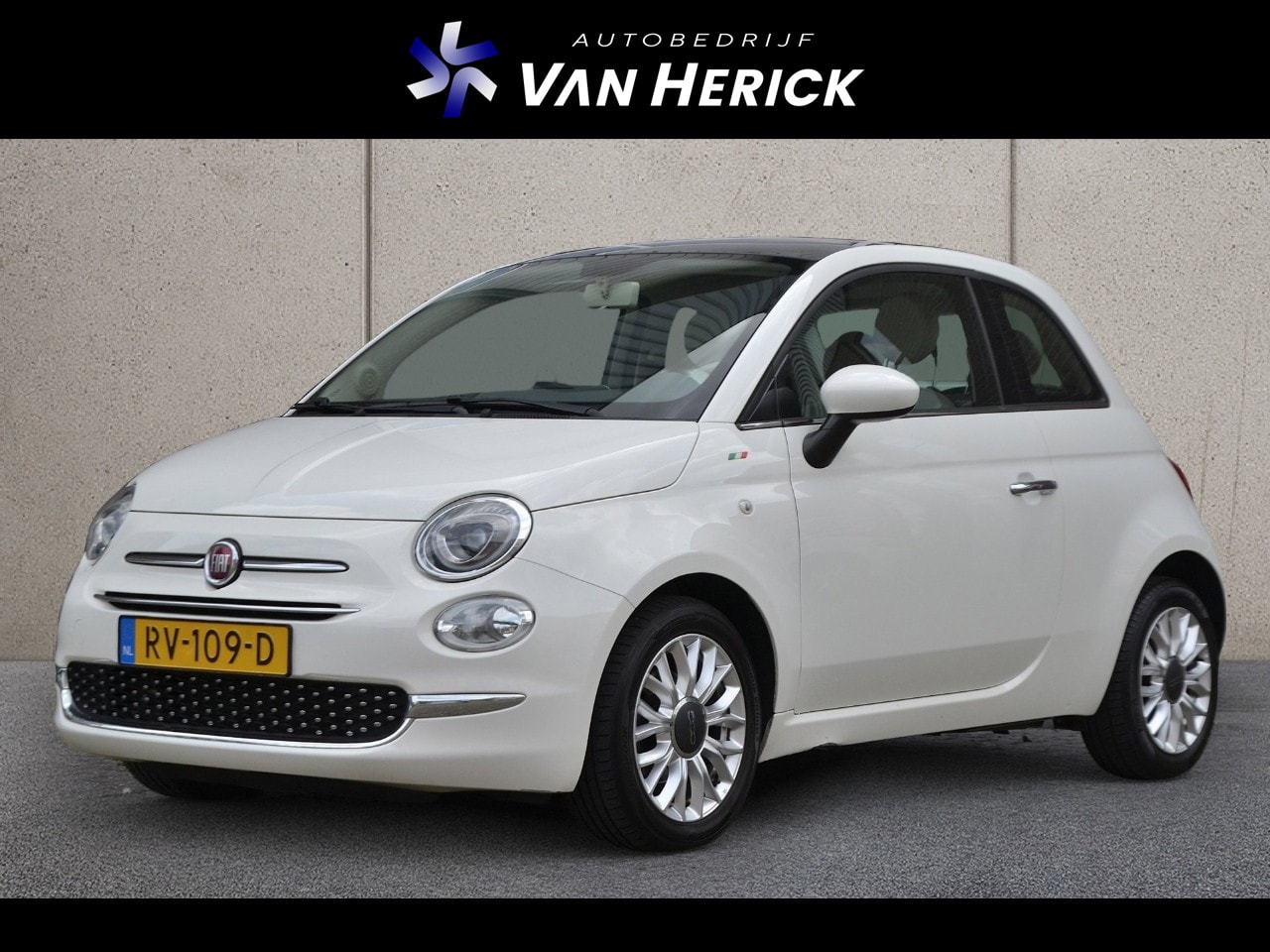 Fiat 500 - 0.9 TwinAir Turbo Lounge | Panoramadak | Airco | Cruise Control - AutoWereld.nl