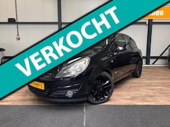 Opel Corsa - 1.4-16V Color Edition