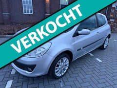 Renault Clio - 1.2-16V Collection 3 deurs Unieke km 56.495 NAP