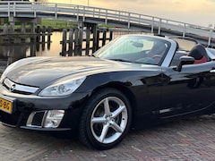 Opel GT - 2.0 Turbo ECOTEC Turbo 1 Eigenaar. Nieuwstaat. 58300 km. Inruil mogelijk