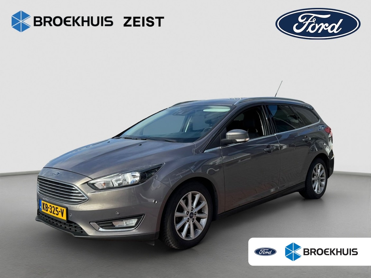 Ford Focus Wagon - 1.0 Titanium | D-riem reeds vervangen | Dodehoek detectie | Winter-pack | Leder / stof | P - AutoWereld.nl