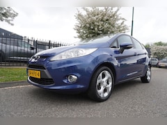 Ford Fiesta - 1.25 82pk 5D Clima LM PDC Mooi en Goed