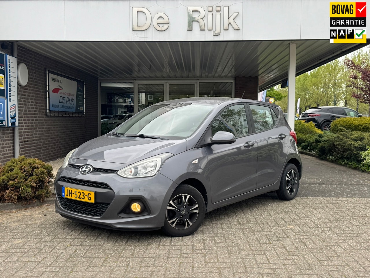 Hyundai i10 - 1.0i i-Motion Comfort | Climate, Cruise, 13'' LMV, Radio CD, El. Ramen| NAP | 2e Eigenaar - AutoWereld.nl