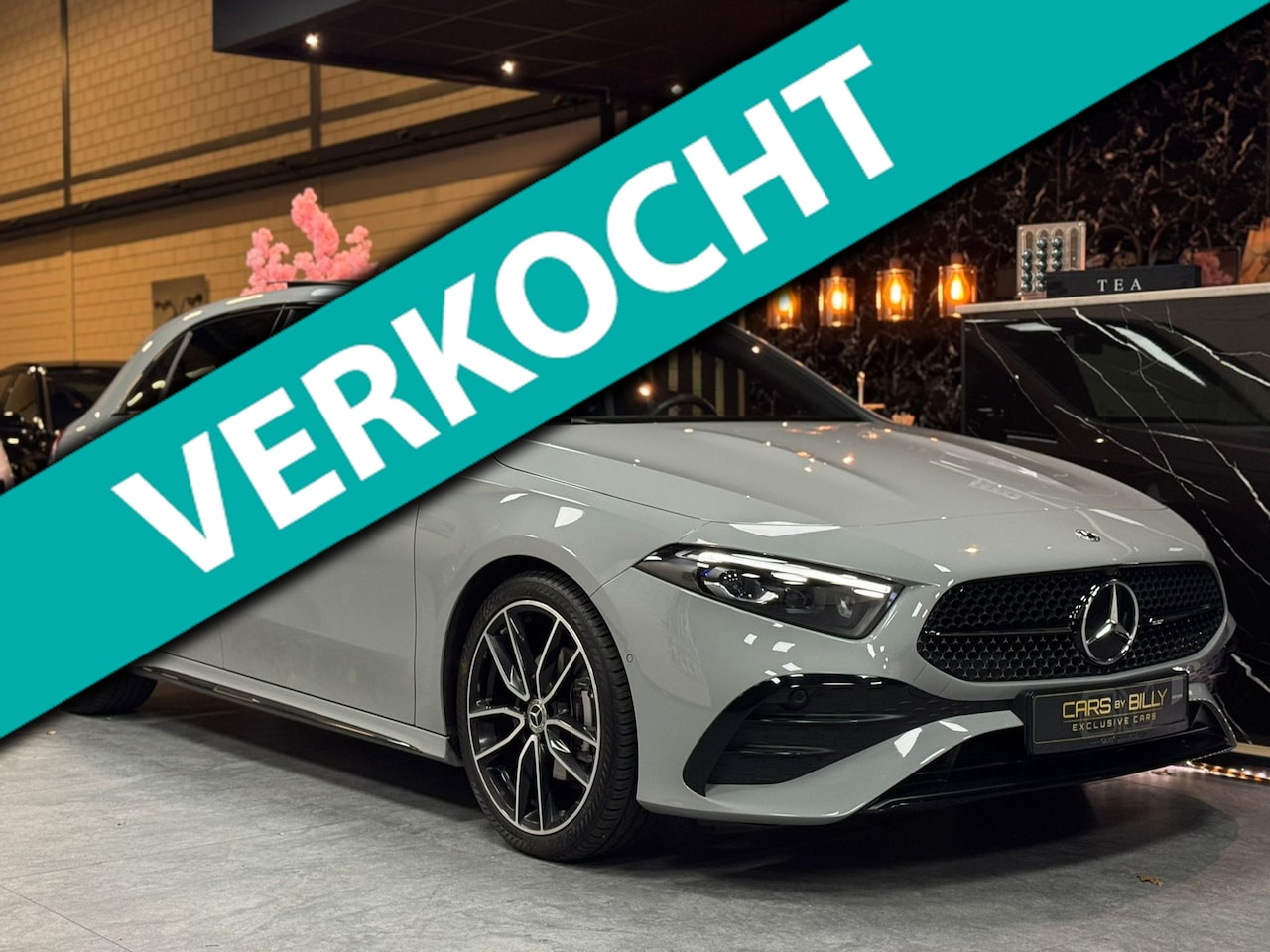 Mercedes-Benz A-klasse - 200 AMG Line|PANO|STOELVER|CRUISE|LEDER - AutoWereld.nl