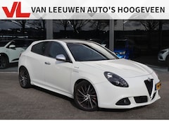 Alfa Romeo Giulietta - 1.4 T Distinctive | Nieuw binnen | Cruise | Clima | Leder
